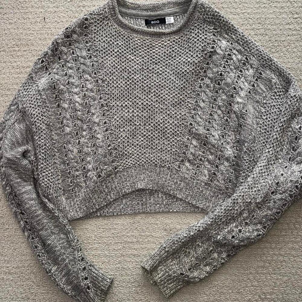 Bdg grey knit sweater cropped loose